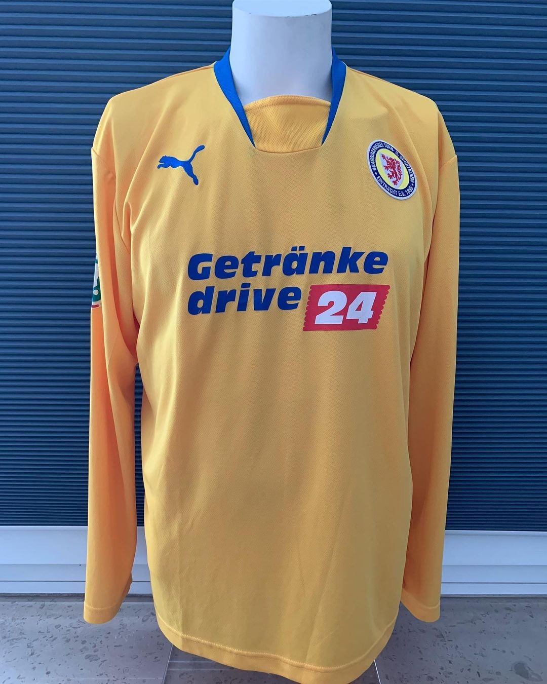 Eintracht Braunschweig 2008-09 Home Kit