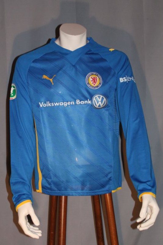 Eintracht Braunschweig 2009-10 Away Kit