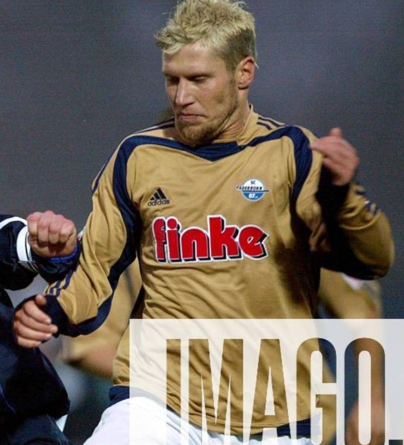 SC Paderborn 2004-05 Third Kit