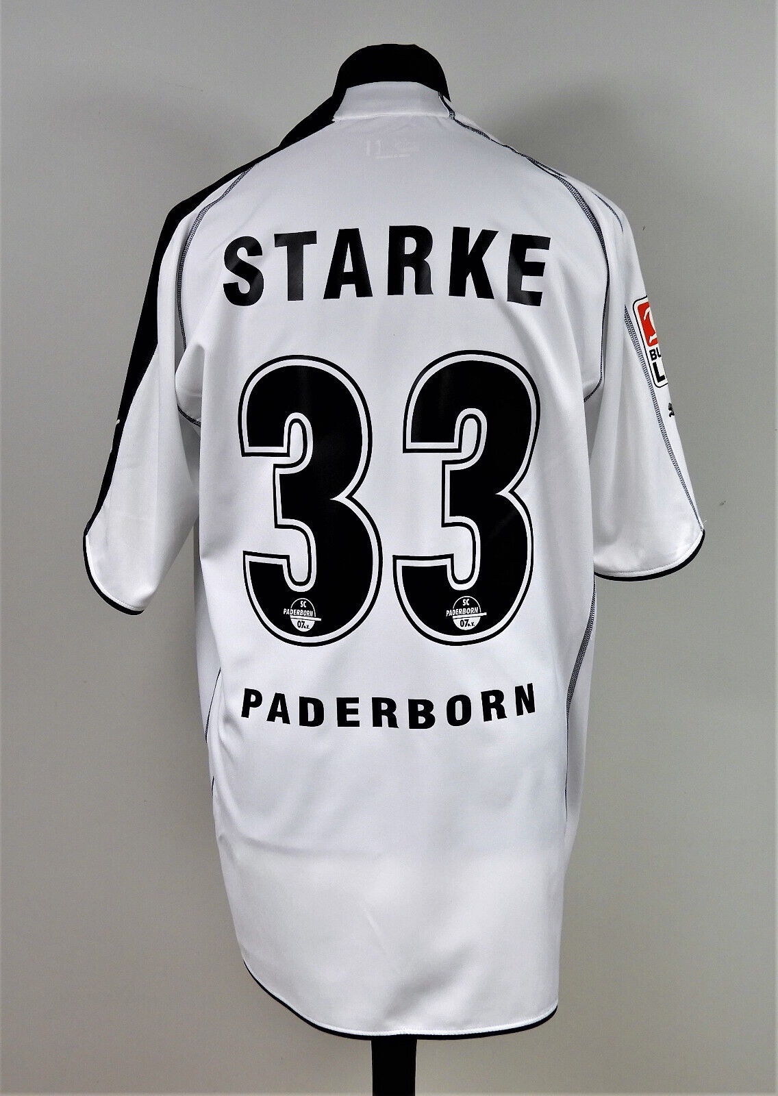 SC Paderborn 2005-06 GK 1 Kit