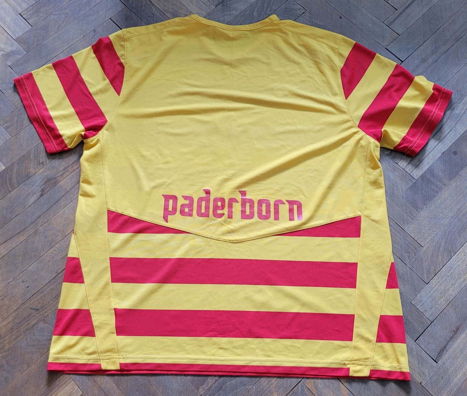 SC Paderborn 2008-09 Away V2 Kit