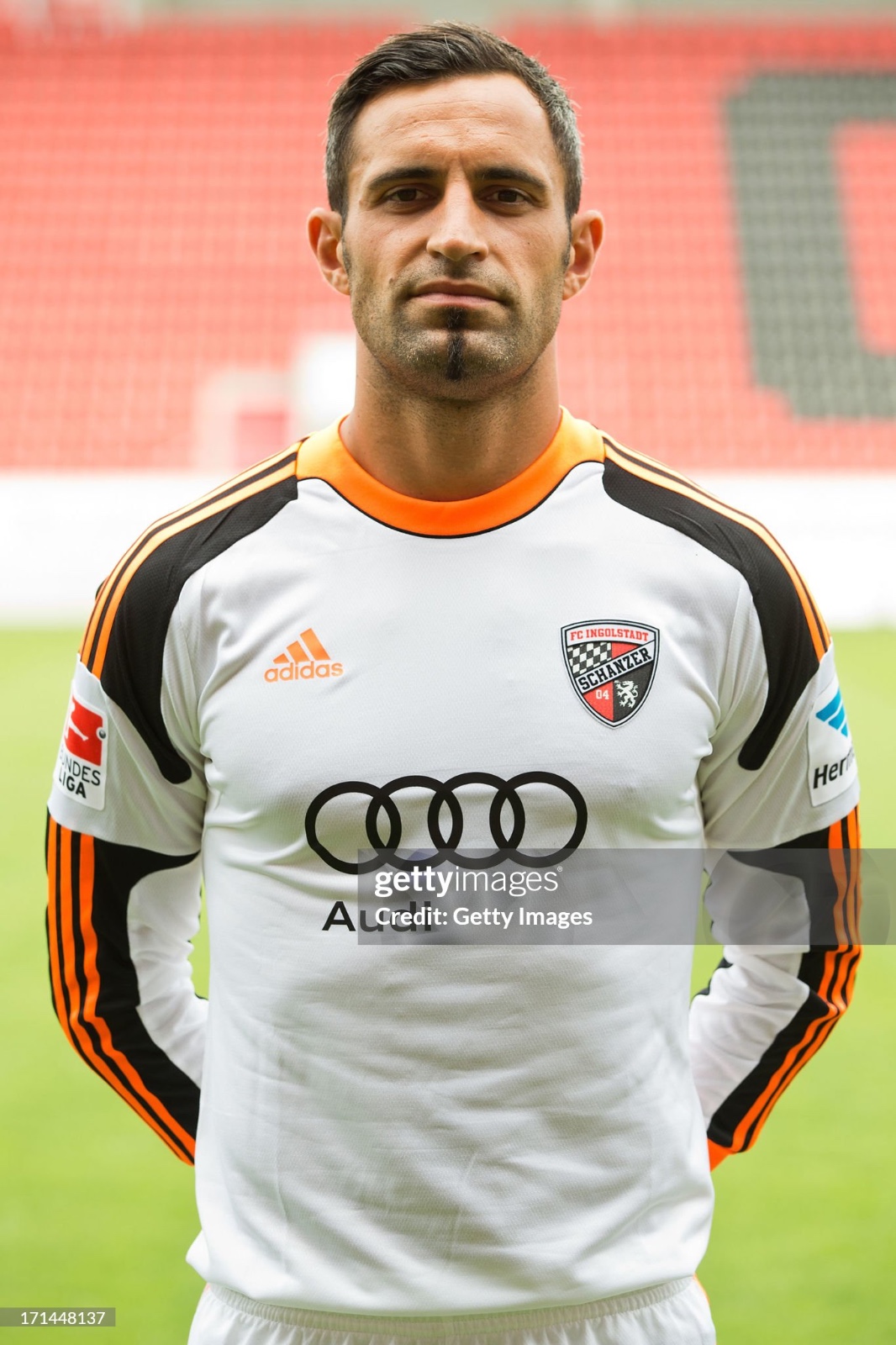FC Ingolstadt 2013-14 GK 3 Kit