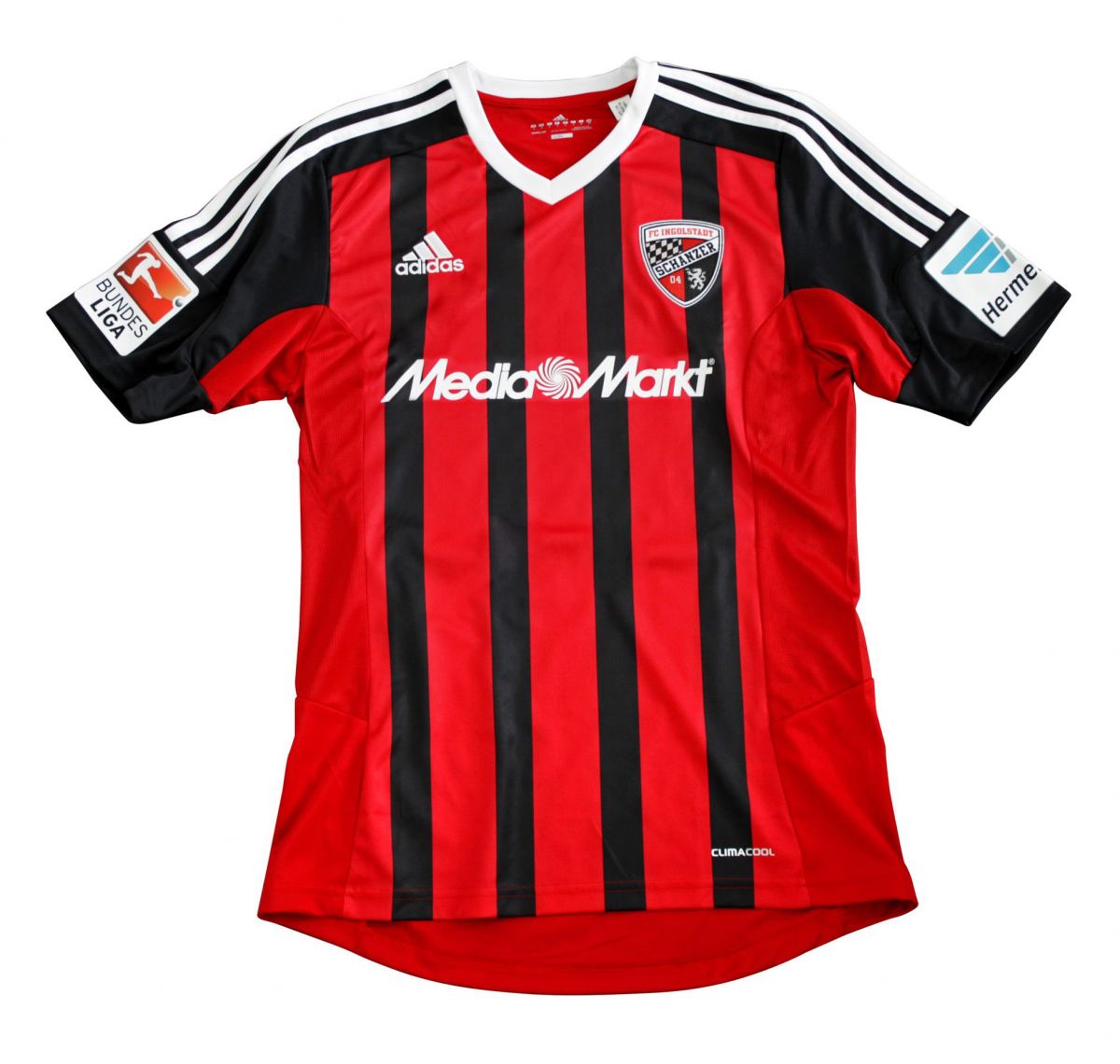 FC Ingolstadt 2015-16 Home Kit