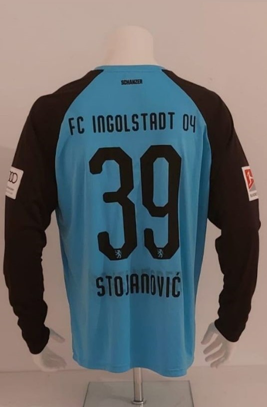 FC Ingolstadt 2021-22 GK 2 Kit