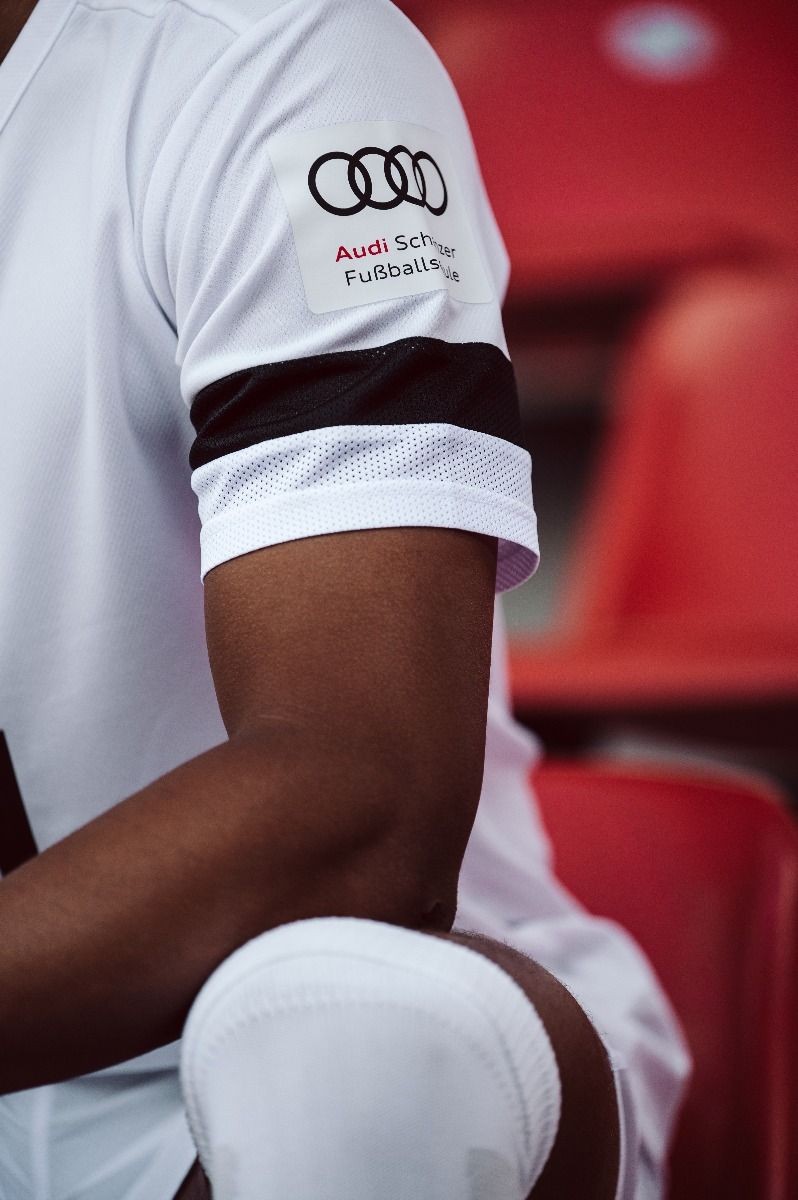 FC Ingolstadt 2023-24 Away Kit