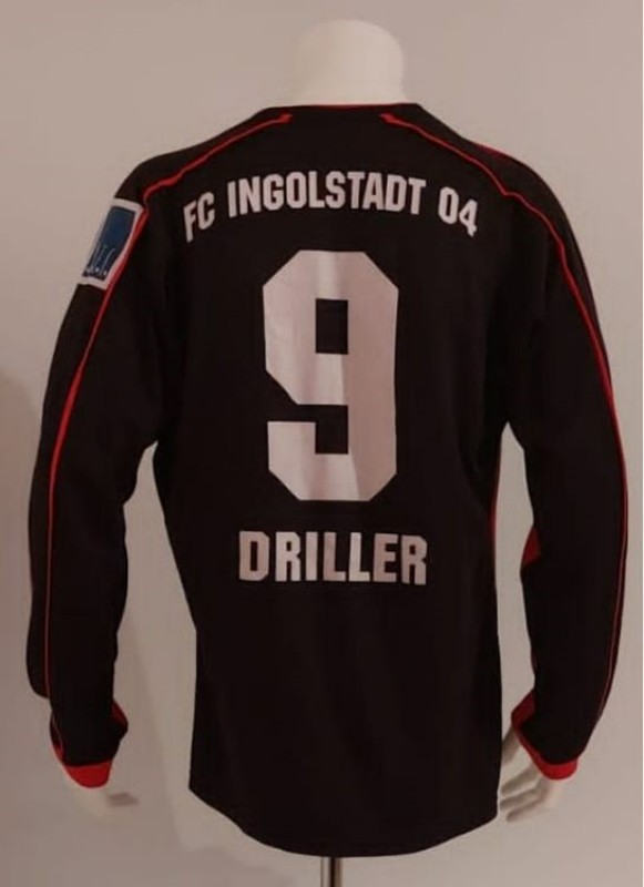FC Ingolstadt 2005-06 Home Kit