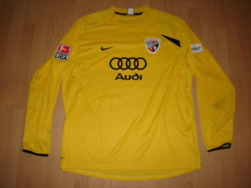 FC Ingolstadt 2008-09 GK 1 Kit