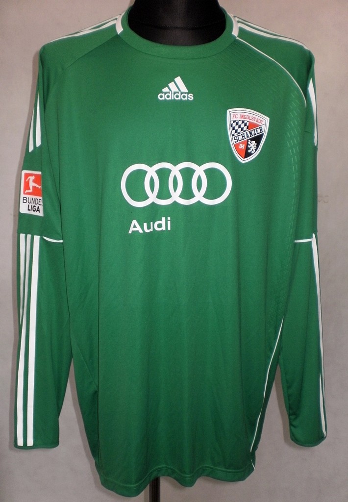 FC Ingolstadt 2010-11 GK 1 Kit
