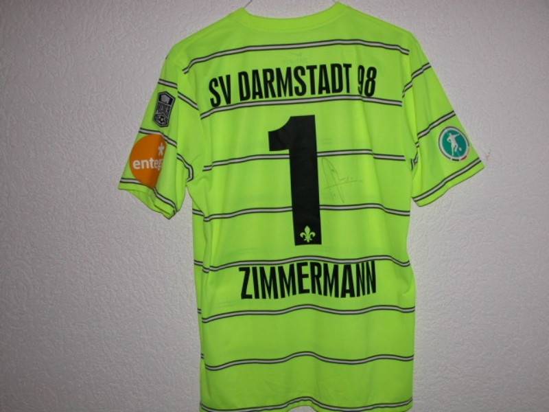 SV Darmstadt 98 2011-12 GK 1 Kit