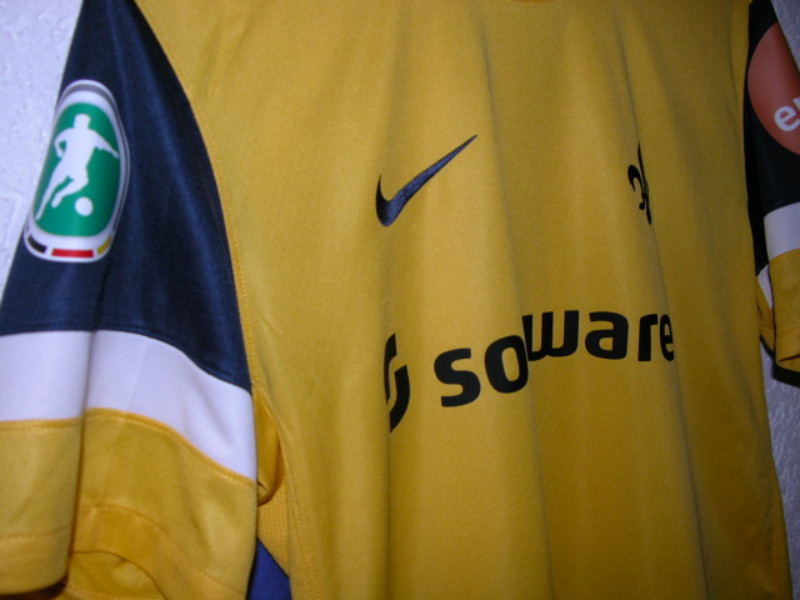 SV Darmstadt 98 2012-13 GK Kit