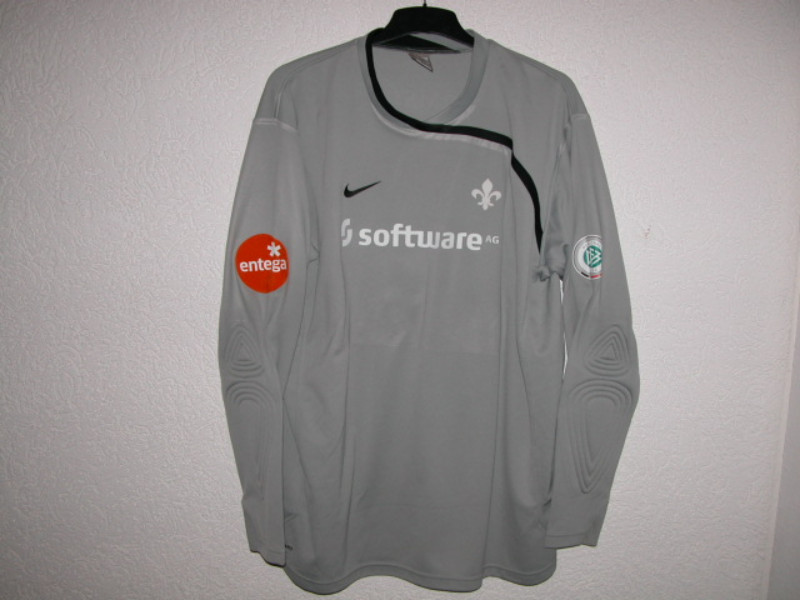 SV Darmstadt 98 2008-09 GK 1 Kit