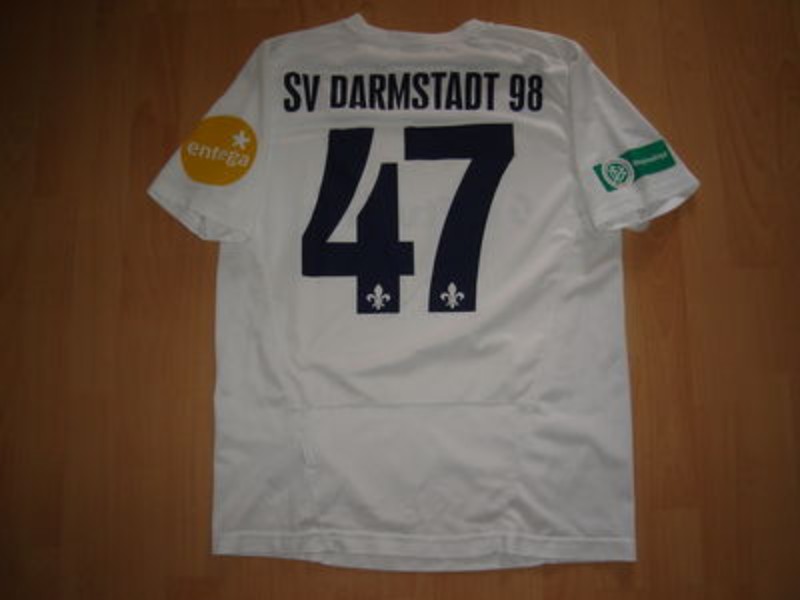 SV Darmstadt 98 2010-11 Away Kit