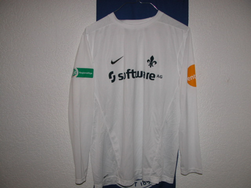 SV Darmstadt 98 2010-11 Away Kit