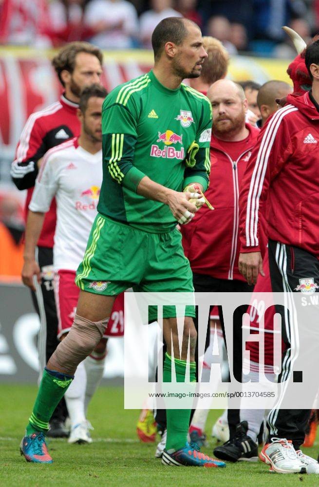 RB Leipzig 2012-13 GK 1 Kit