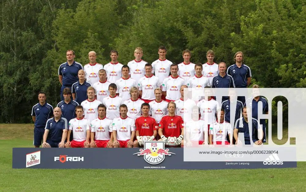 RB Leipzig 2010-11 GK 1 Kit