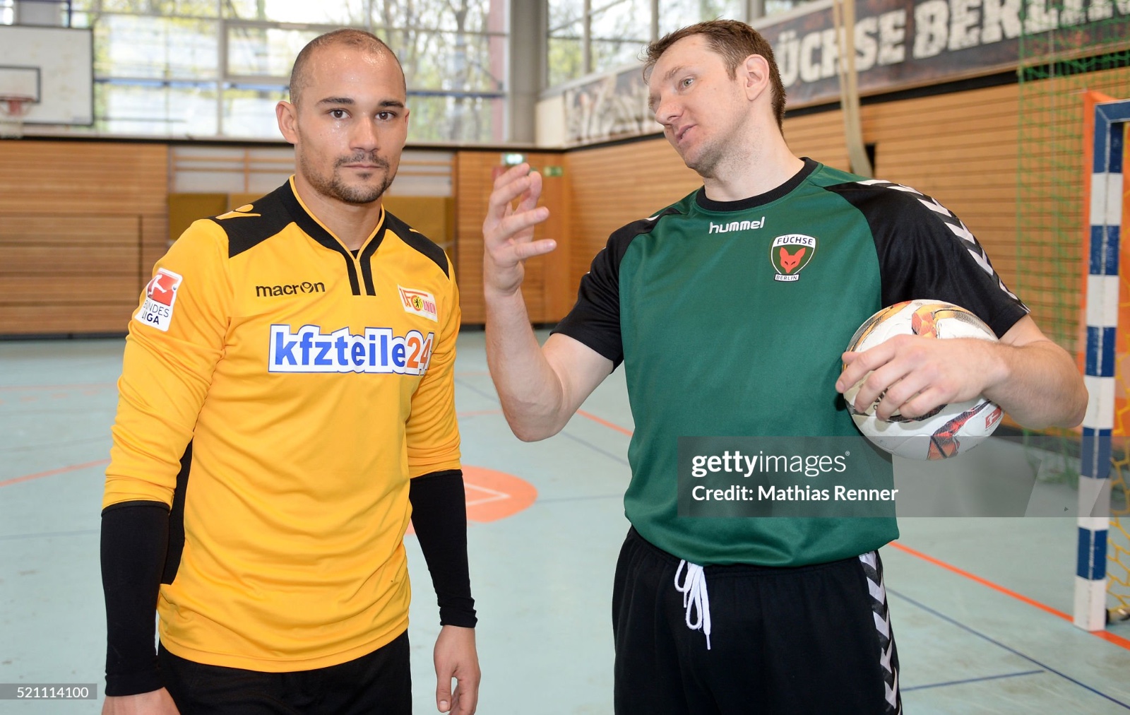 Union Berlin 2015-16 GK 2 Kit