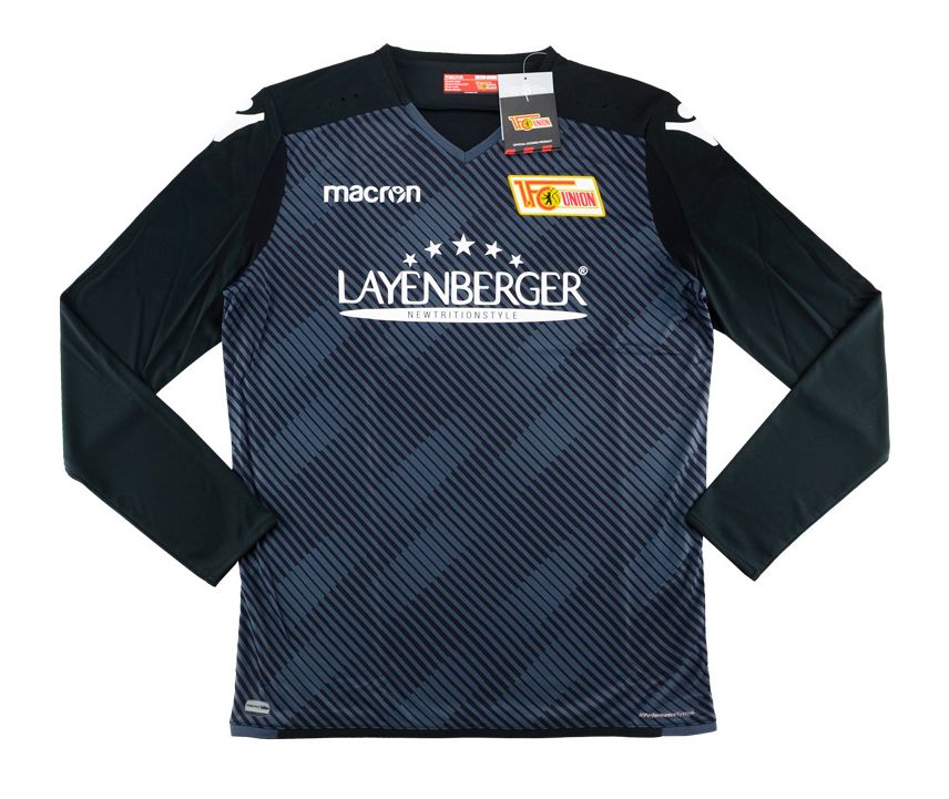 Union Berlin 2017-18 GK Home Kit