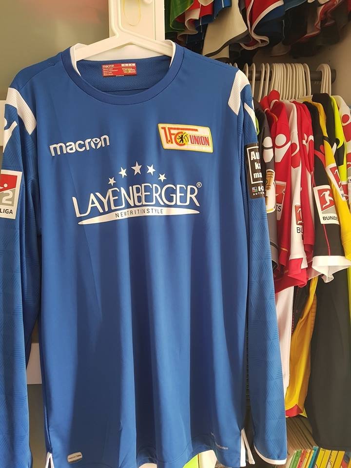 Union Berlin 2018-19 GK 3 Kit