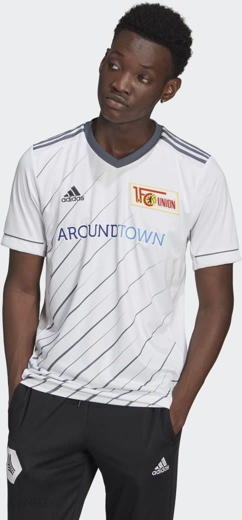 Union Berlin 2020-21 Away Kit