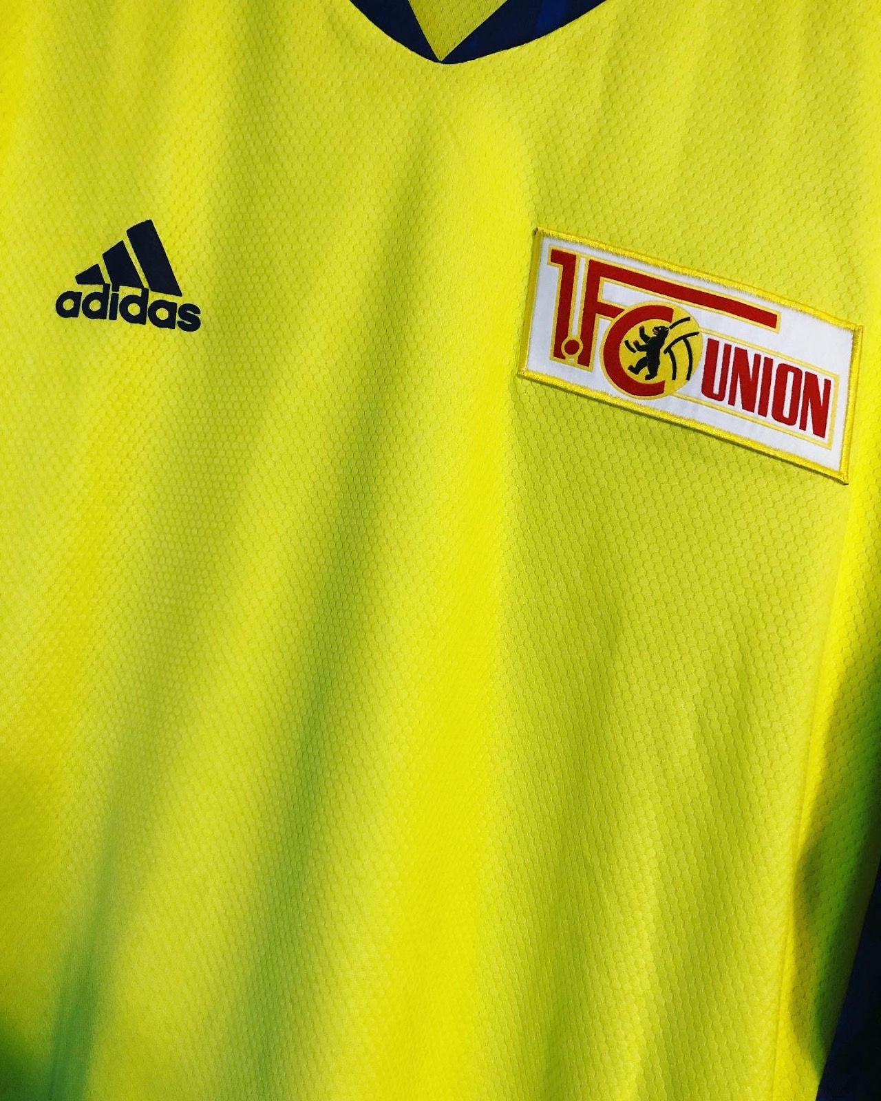 Union Berlin 2020-21 GK 2 Kit