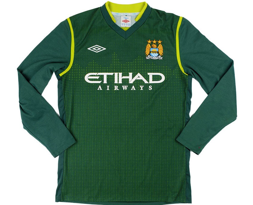Manchester City 2011-12 GK 1 Kit