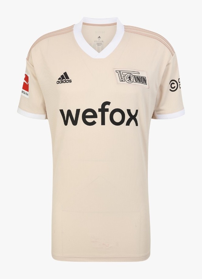 Union Berlin 2022-23 Away Kit