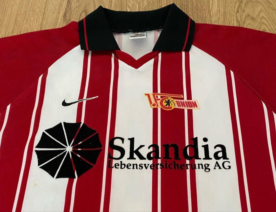 Union Berlin 1998-99 Home Kit