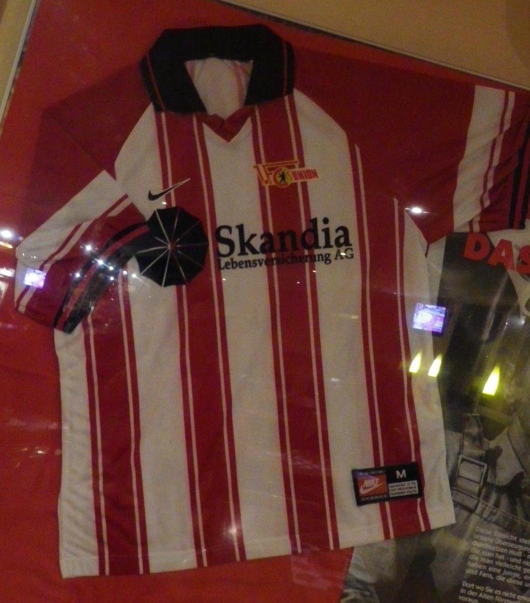 Union Berlin 1998-99 Home Kit