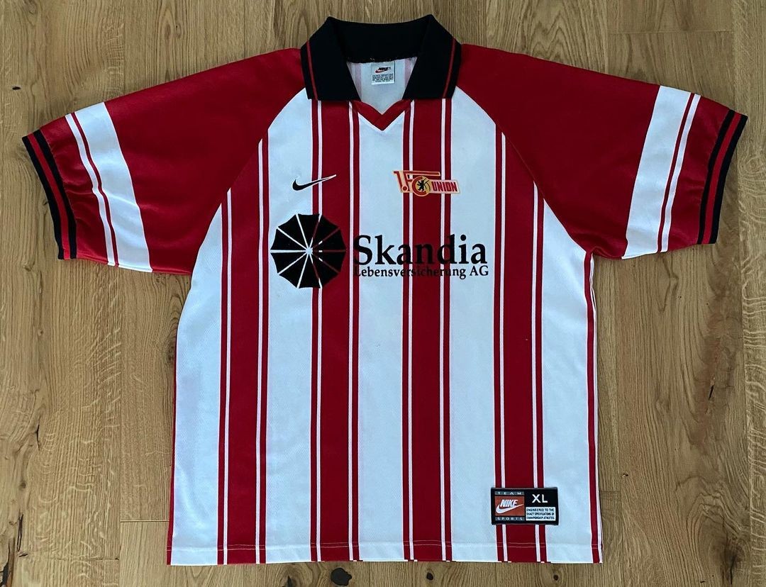 Union Berlin 1998-99 Home Kit