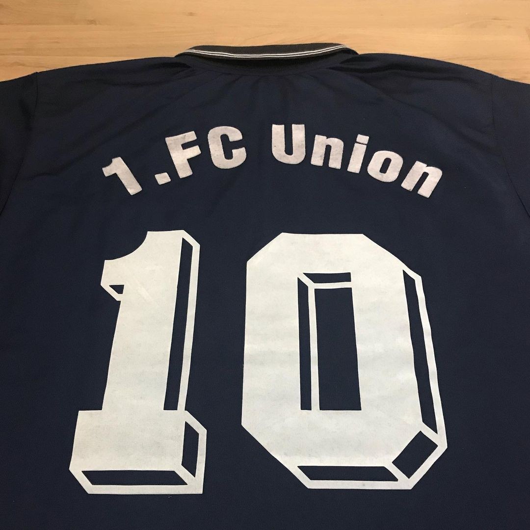 Union Berlin 1999-00 Away Kit