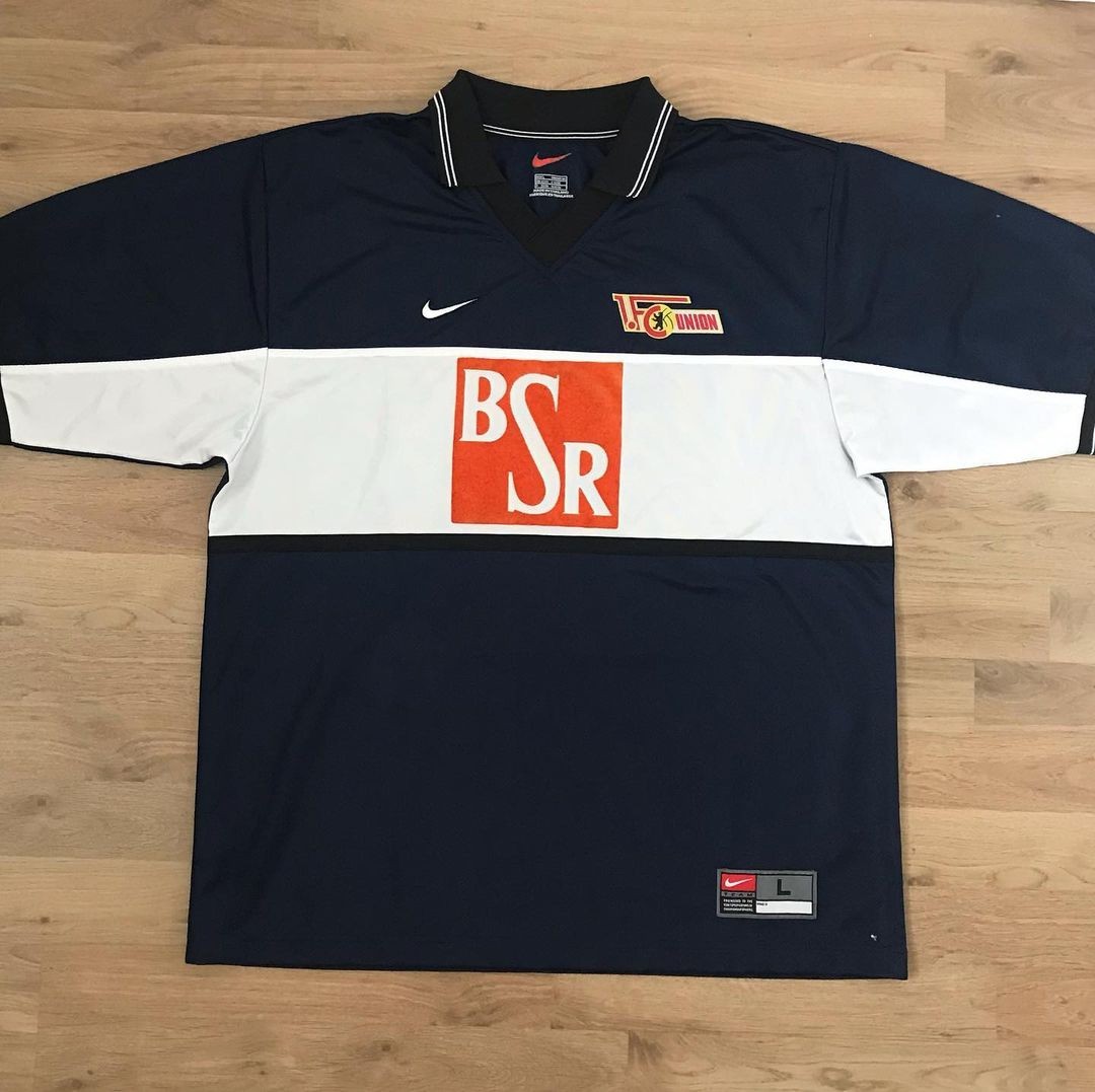 Union Berlin 2000-01 Away Kit