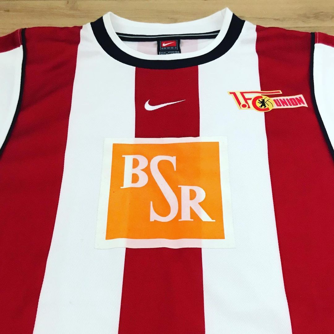 Union Berlin 2001-02 Home Kit