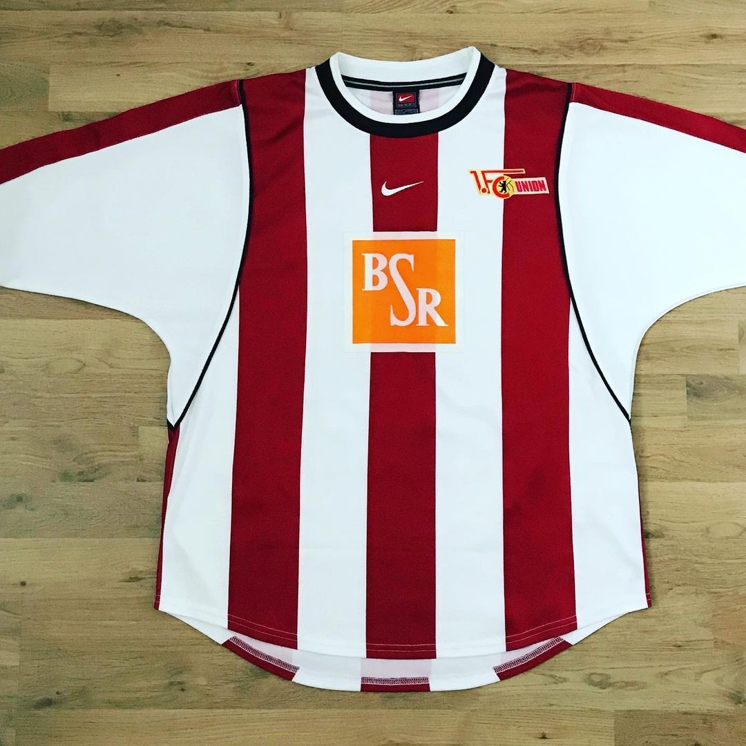 Union Berlin 2001-02 Home Kit