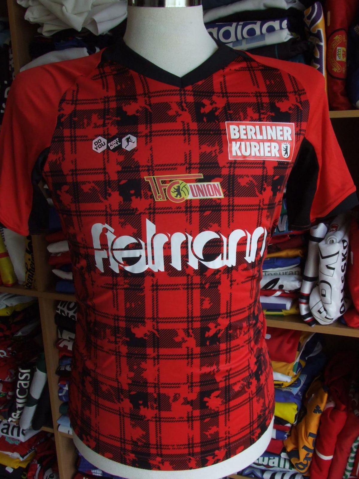 Union Berlin 2009-10 Away Kit