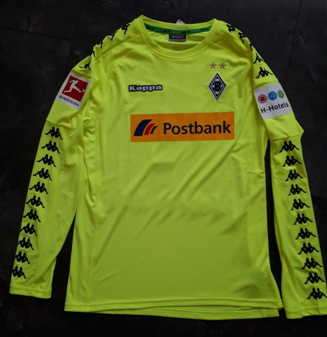 Borussia Mönchengladbach 2017-18 GK Kit