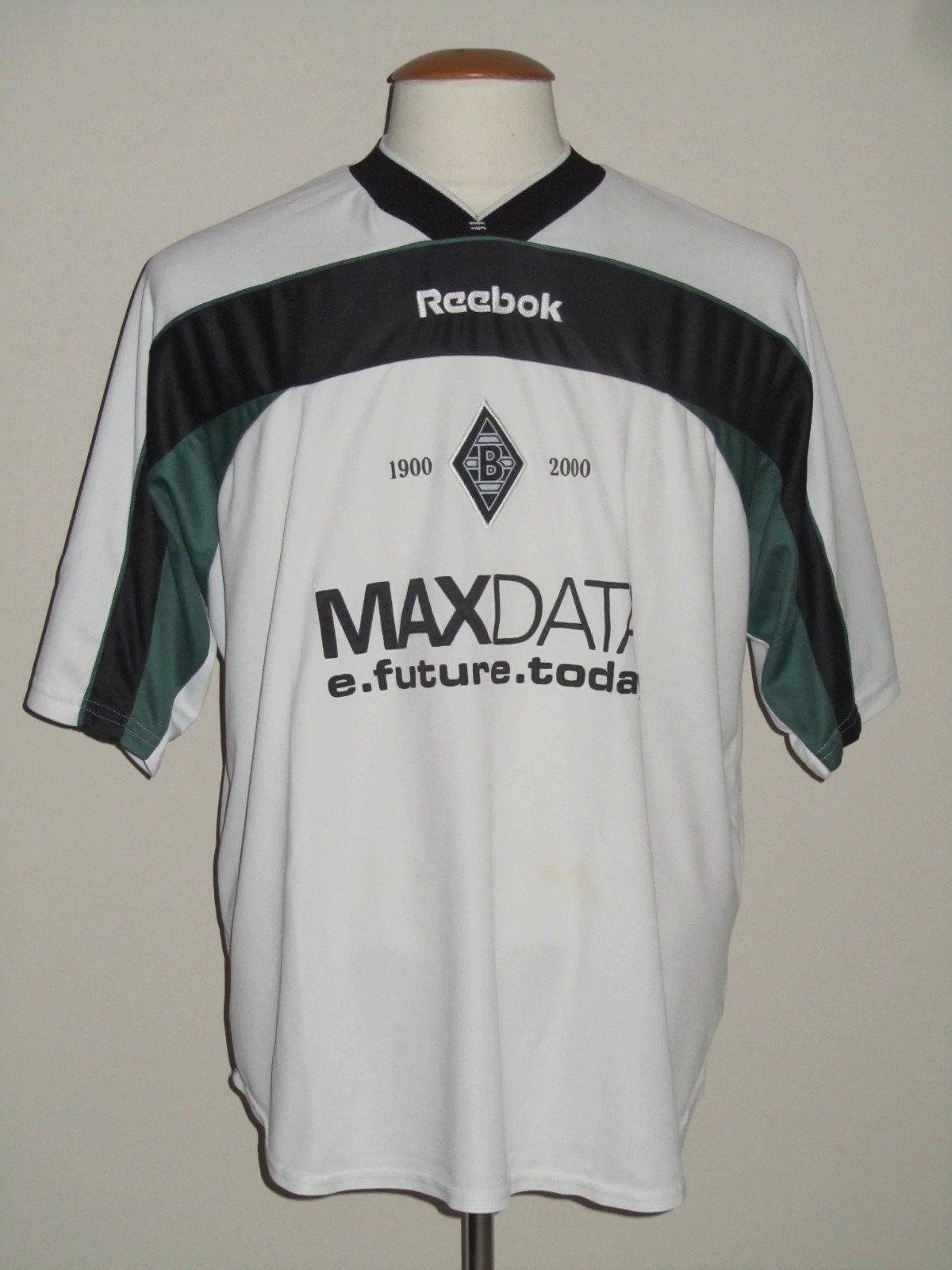 Borussia Mönchengladbach 2000-01 Home Kit