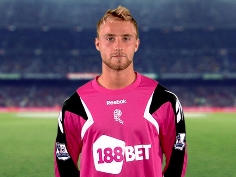 Bolton Wanderers 2011-12 GK 2 Kit