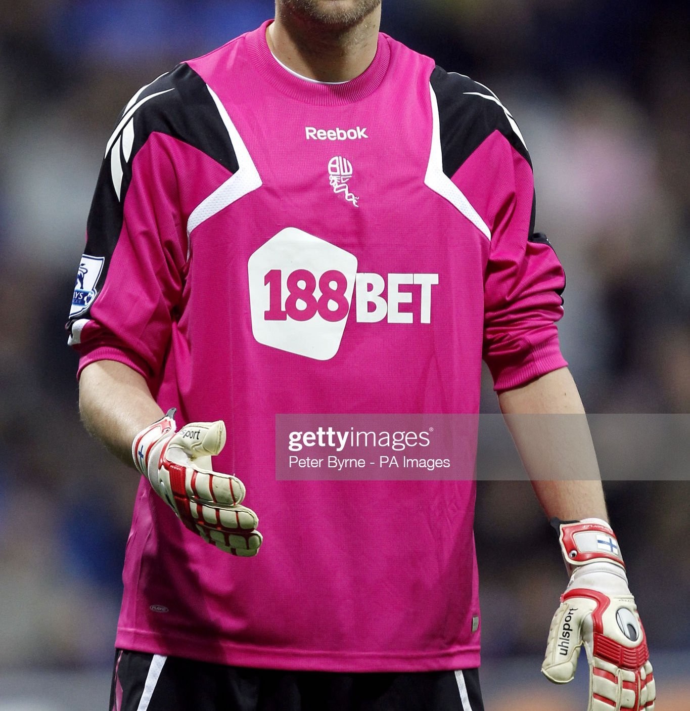 Bolton Wanderers 2011-12 GK 2 Kit