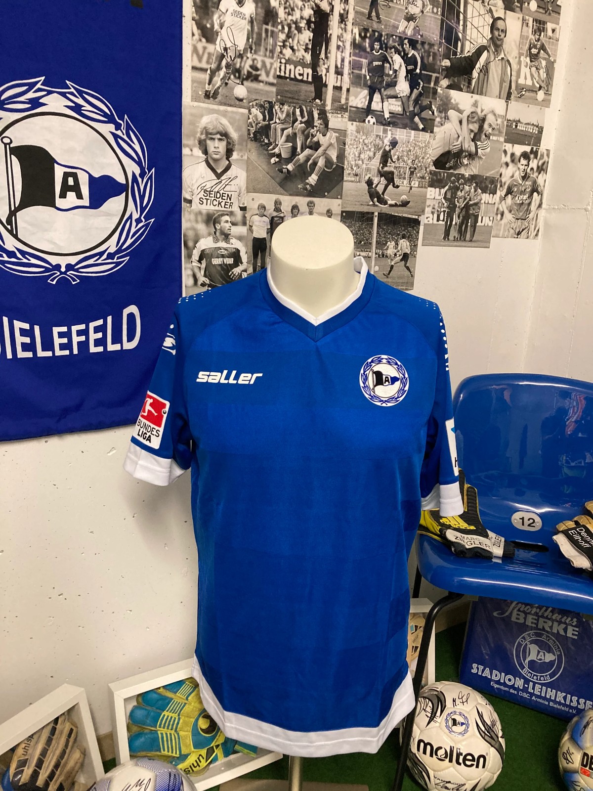 Arminia Bielefeld 2013-14 Home V3 Kit