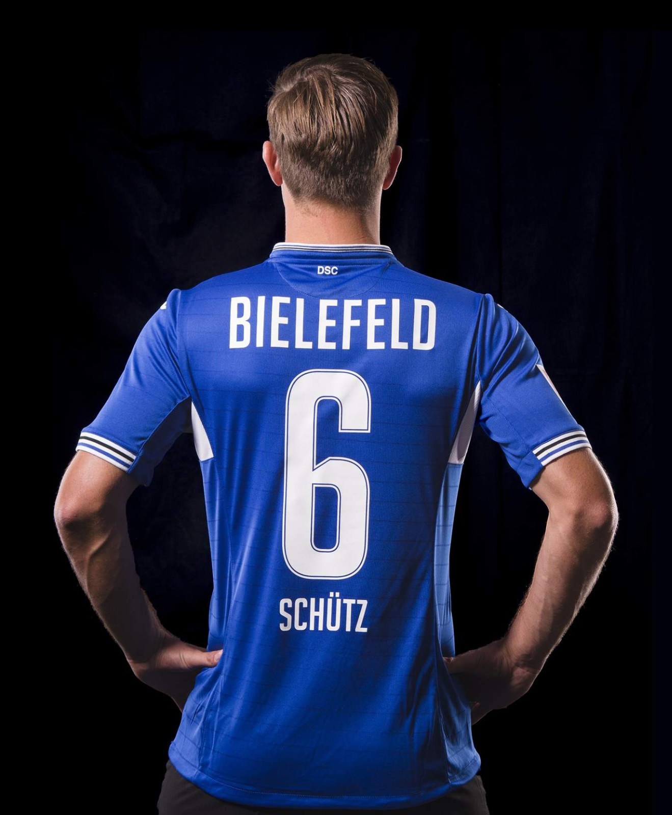 Arminia Bielefeld 2017-18 Home Kit