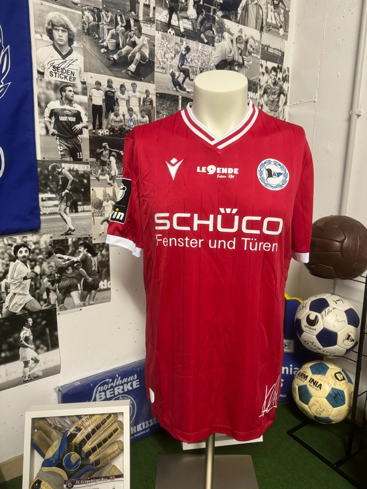 Arminia Bielefeld 2023-24 GK Farewell Kit