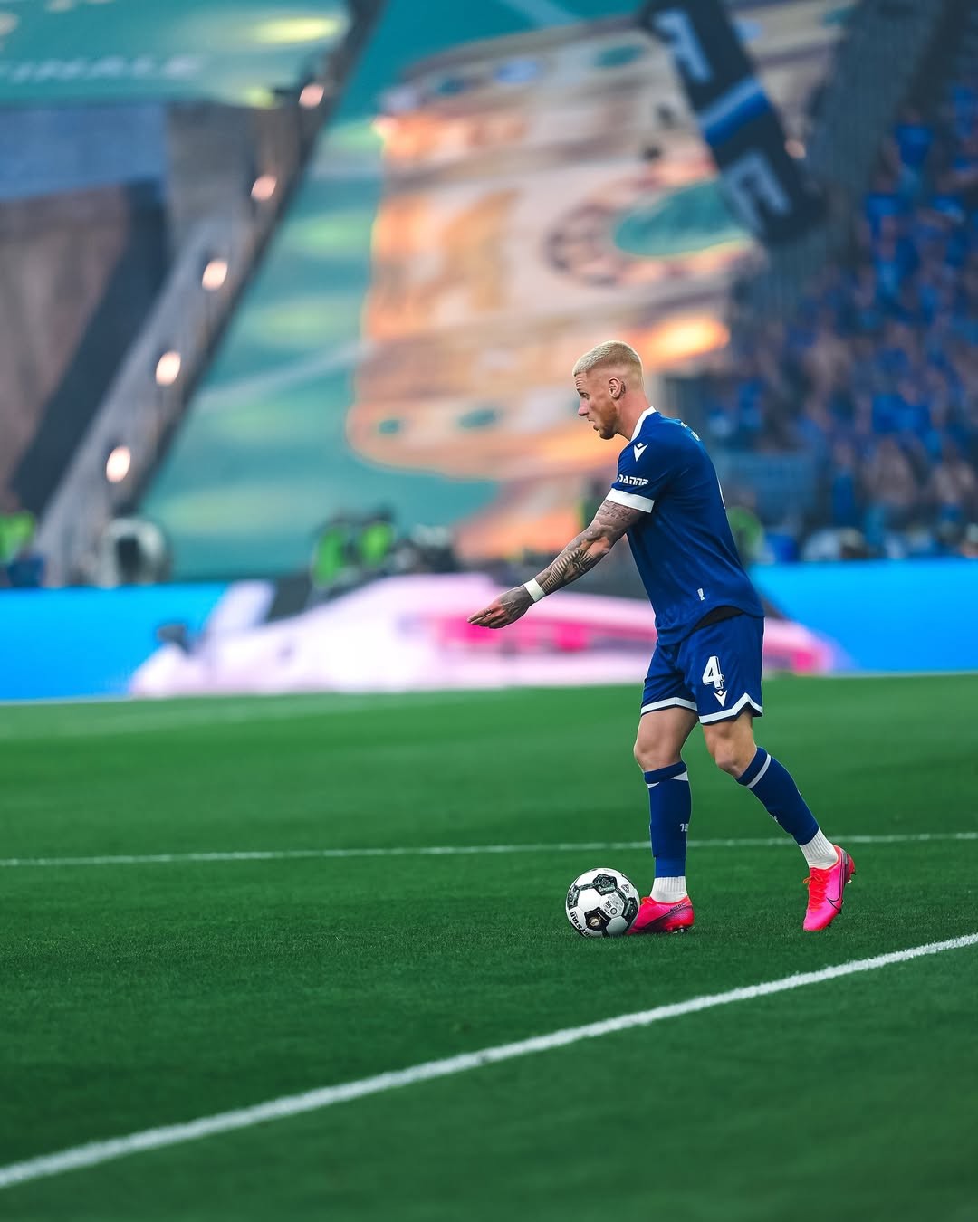 Arminia Bielefeld 2024-25 DFB-Pokal Final Kit