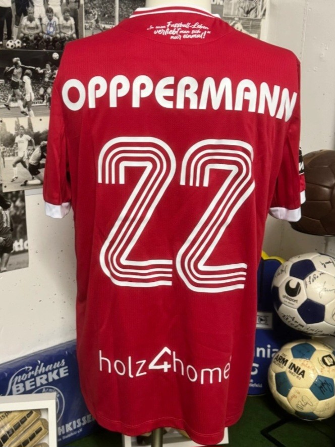 Arminia Bielefeld 2024-25 Farewell GK Away Kit