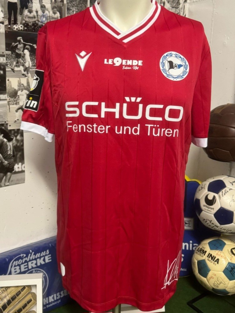 Arminia Bielefeld 2024-25 Farewell GK Away Kit