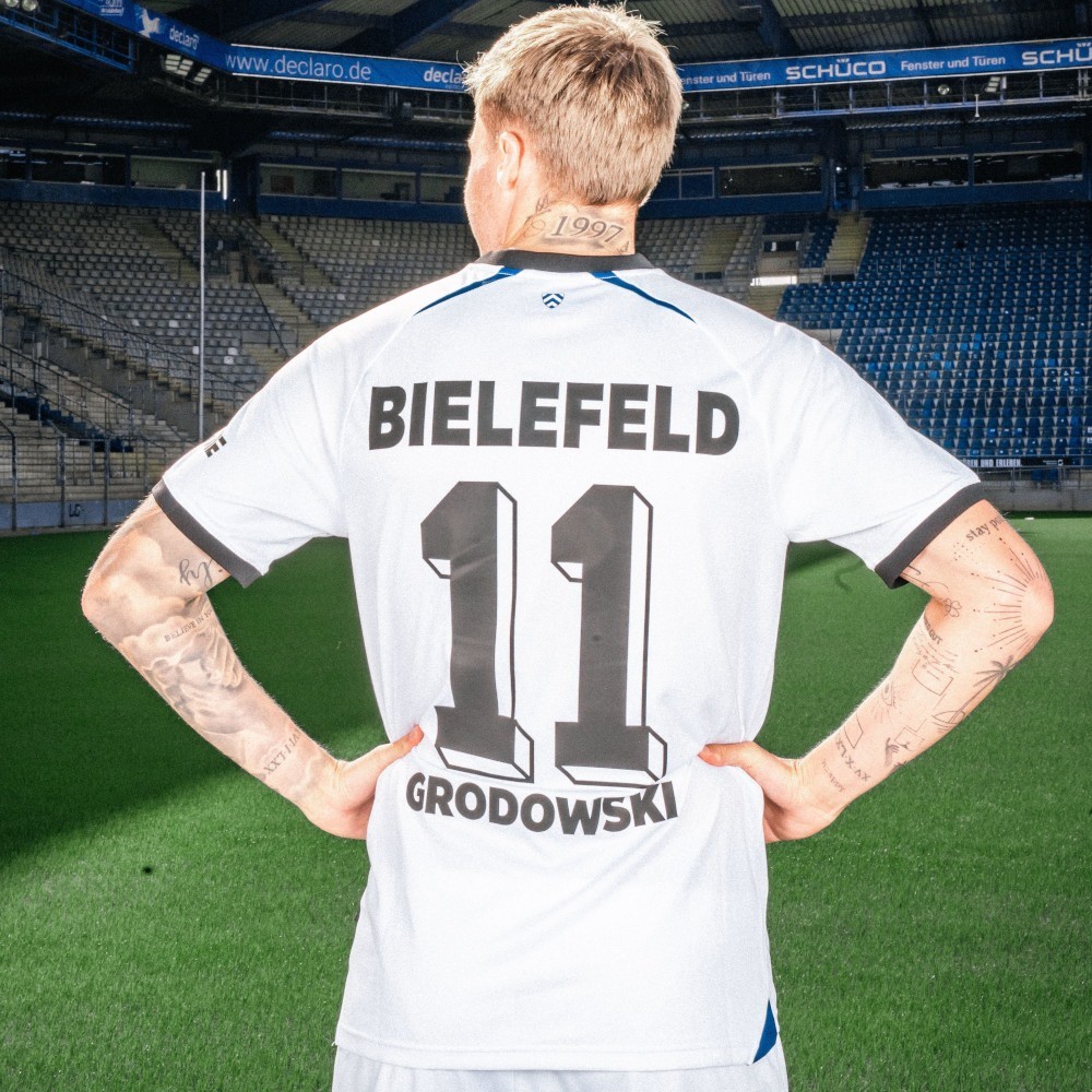 Arminia Bielefeld 2025-26 Away Kit