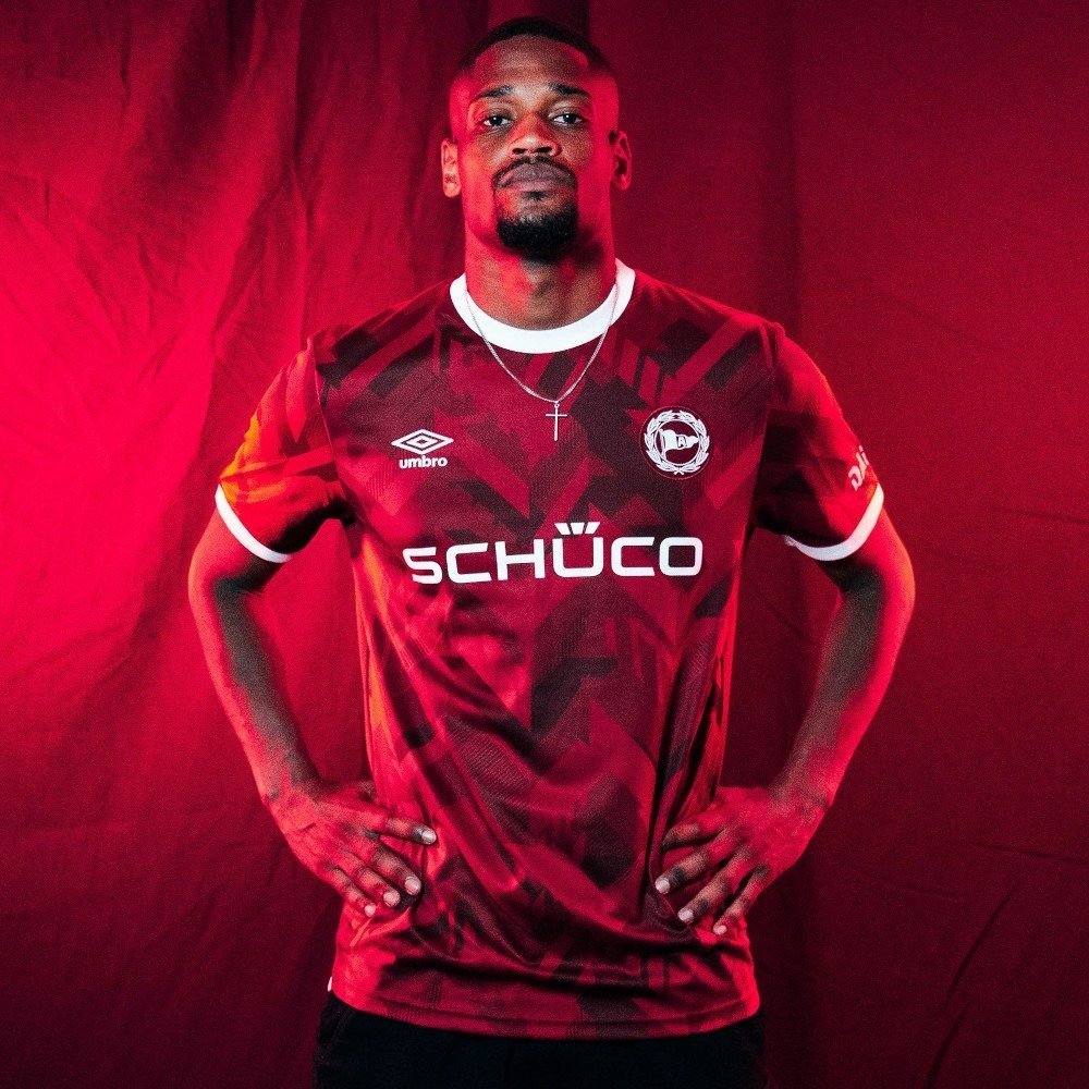 Arminia Bielefeld 2025-26 Third Kit