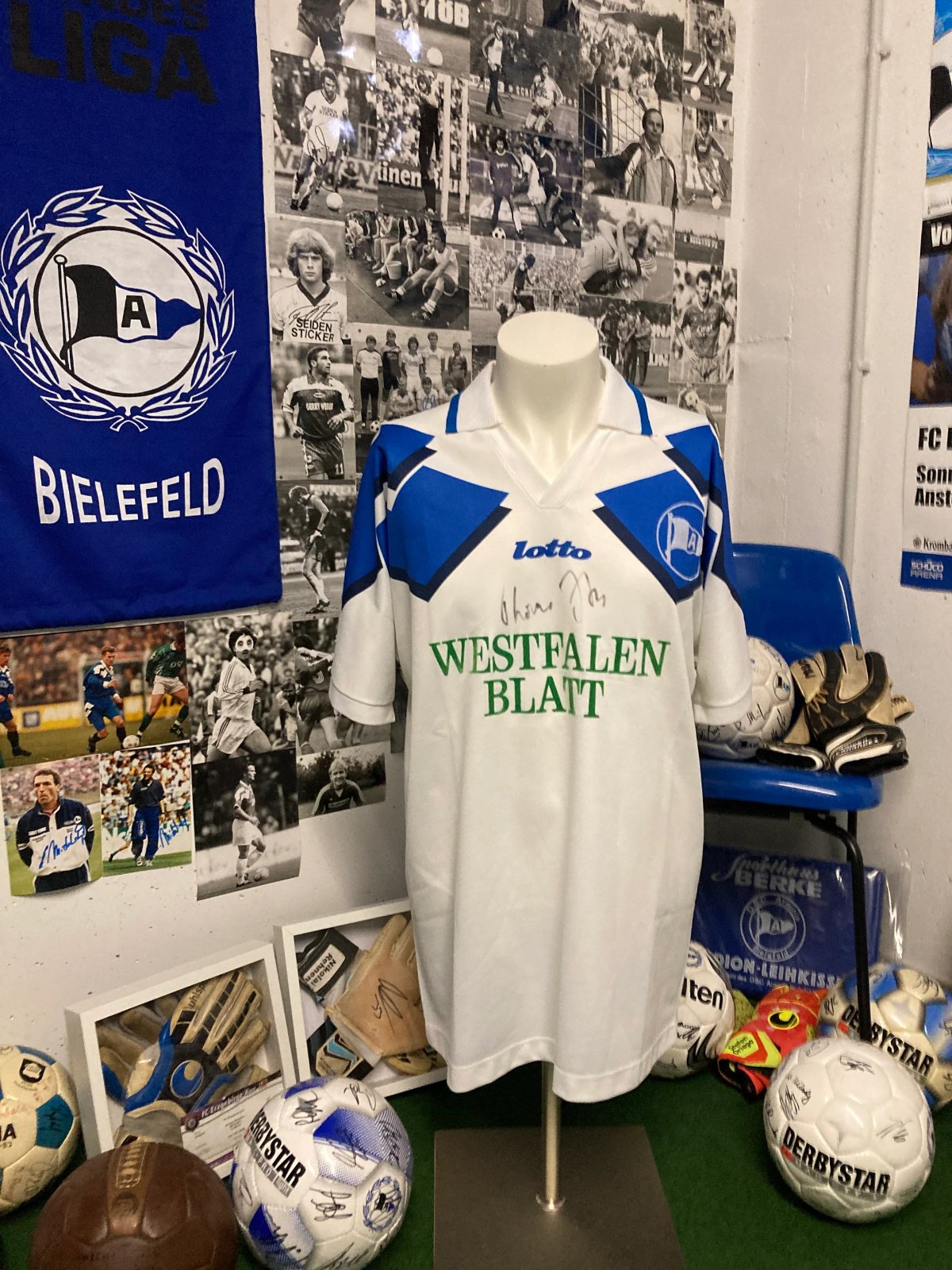 Arminia Bielefeld 1994-95 Away Kit