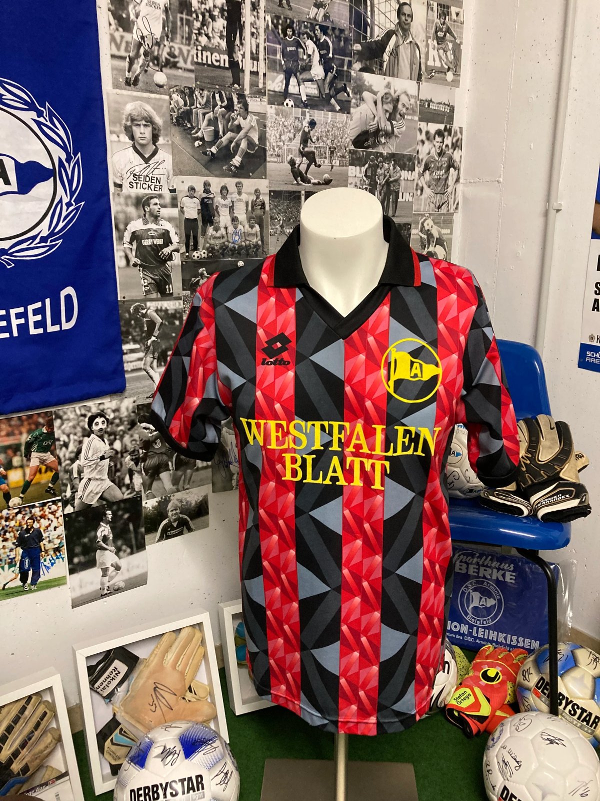 Arminia Bielefeld 1994-95 Third Kit