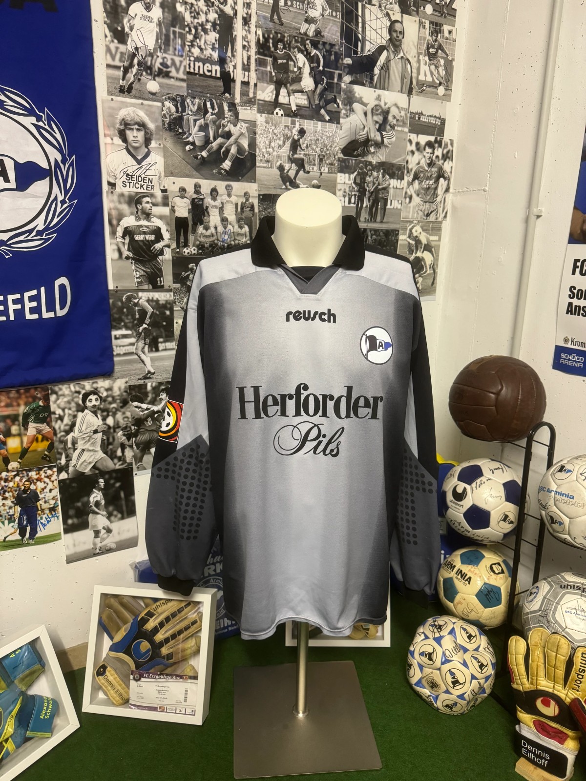 Arminia Bielefeld 1998-99 GK 3 Kit