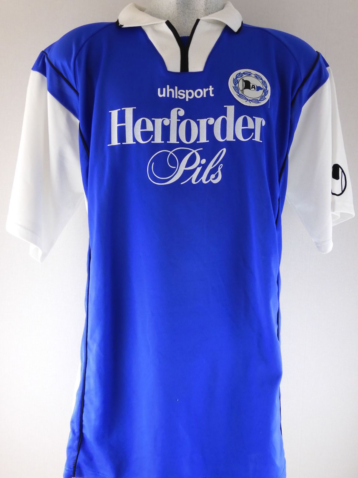 Arminia Bielefeld 2000-01 Home Kit
